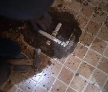 襄垣卫生间漏水维修公司为您分享下卫生间渗水如何处理及注意事项